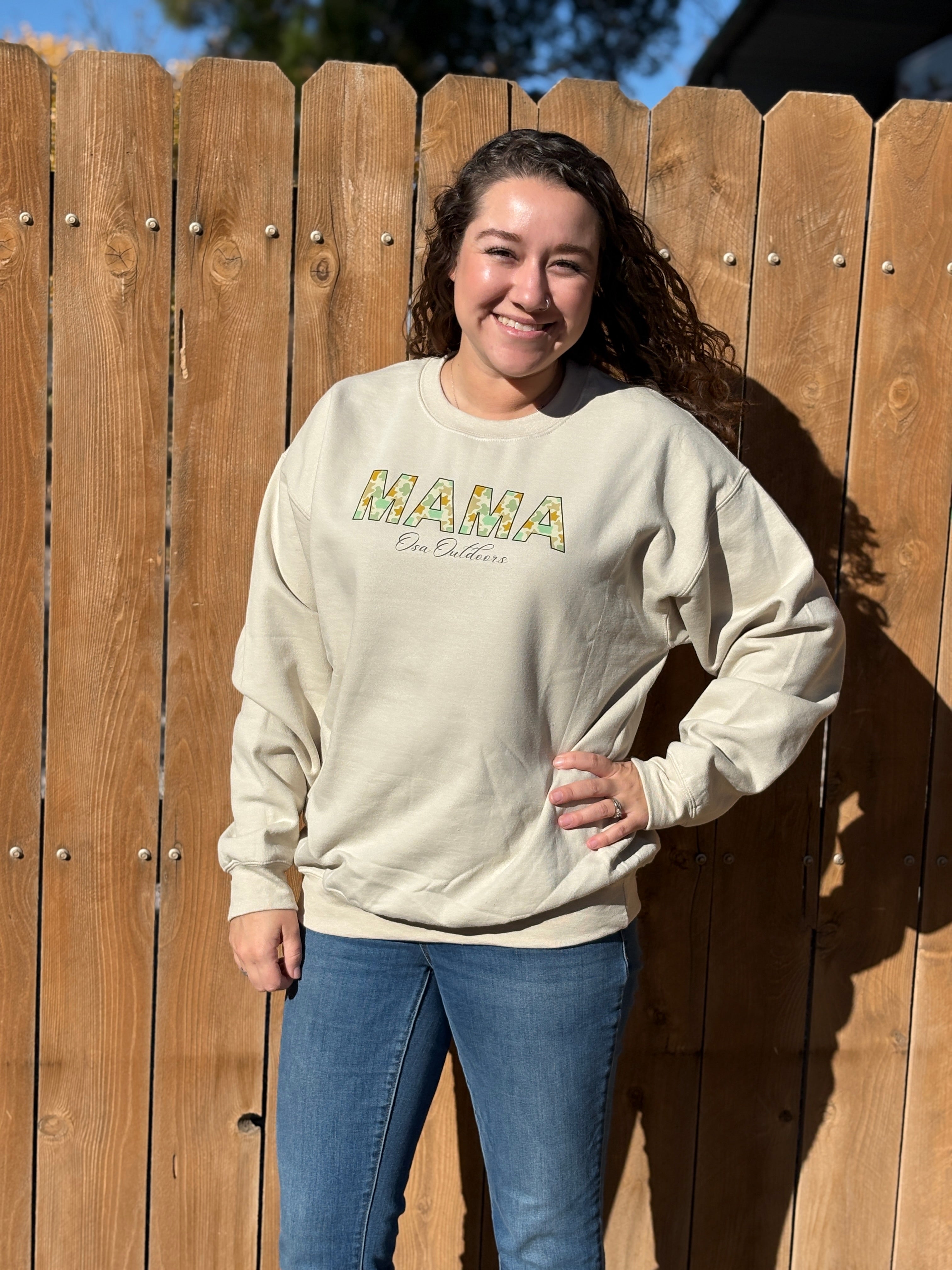Mama Camo Sweater (green)