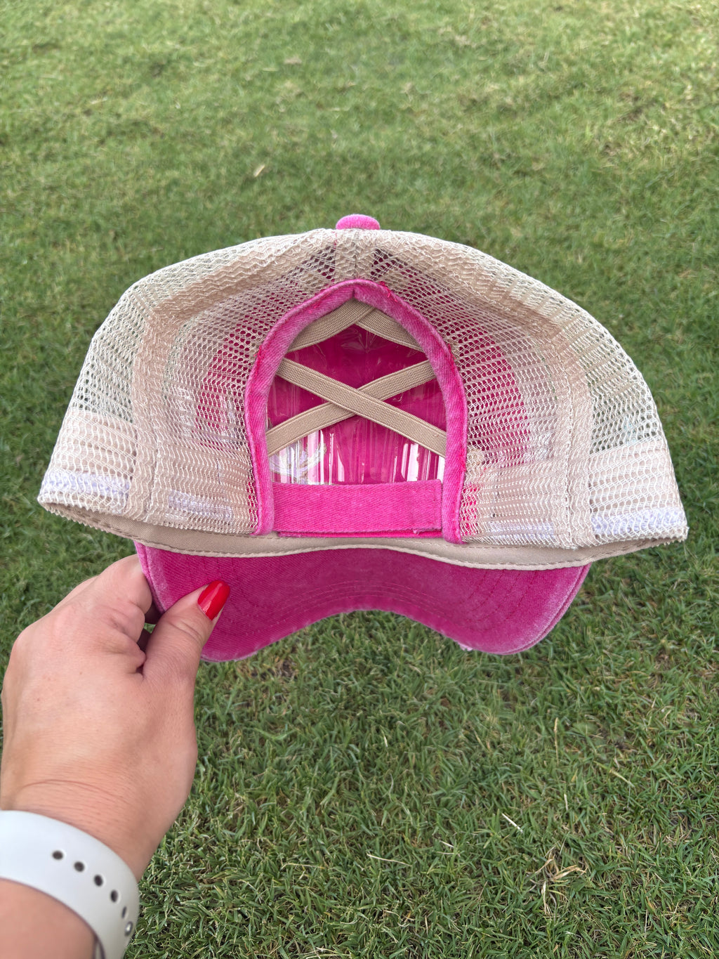 Elk Skull Ponytail Hat (pink)